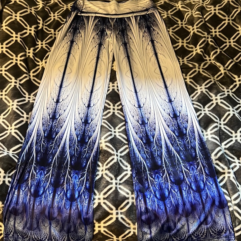 Light weight flows white blue pants,  fits like a small
